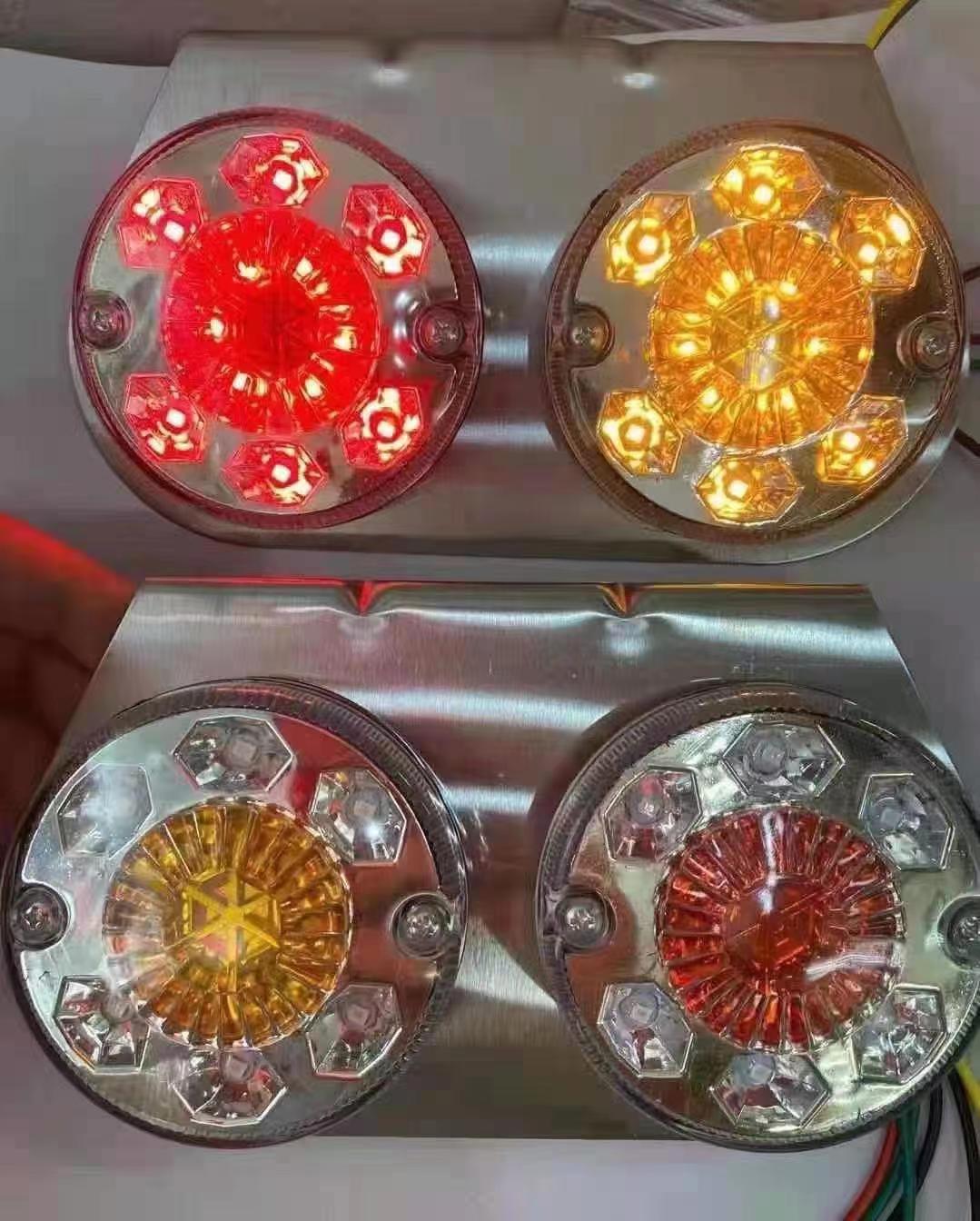 Truck Tail Light Two-color Lamp YN-TLC29
