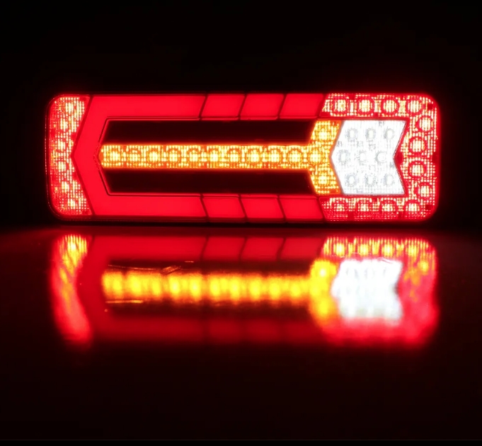Tail Light YN2005