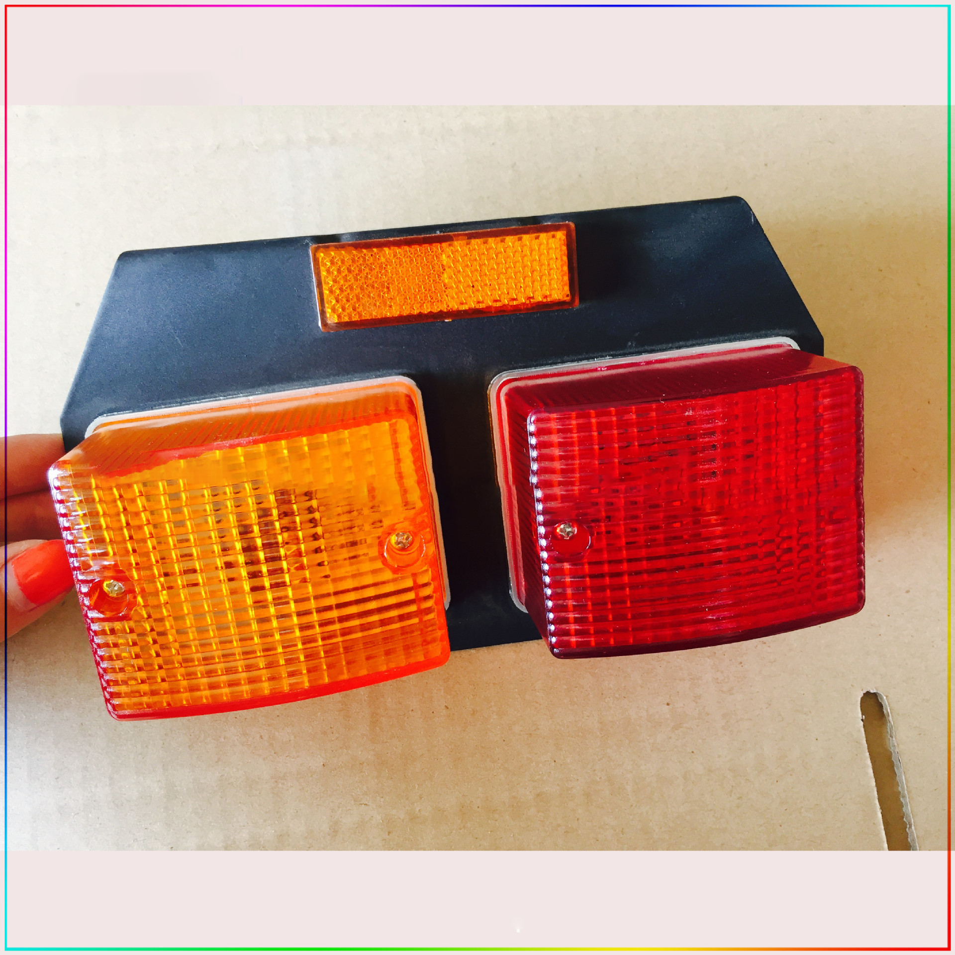 24V Truck Tail Light YN-TLC125