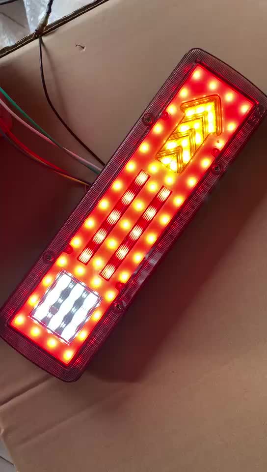 Truck Flowing Arrow Tail Light YN-TLC48