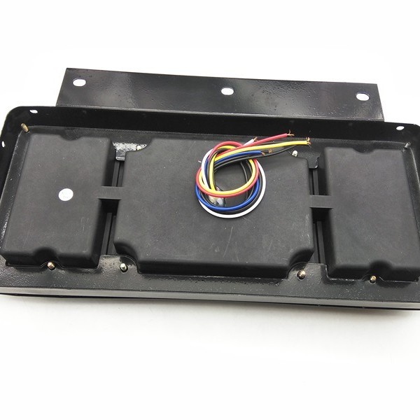 24V LED Truck Tail Light YN-TLC149