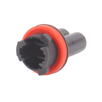 Socket T10 Automotive Bulb Socket with 3-Prong (3-Claw) Twist Lock YN-WR-46